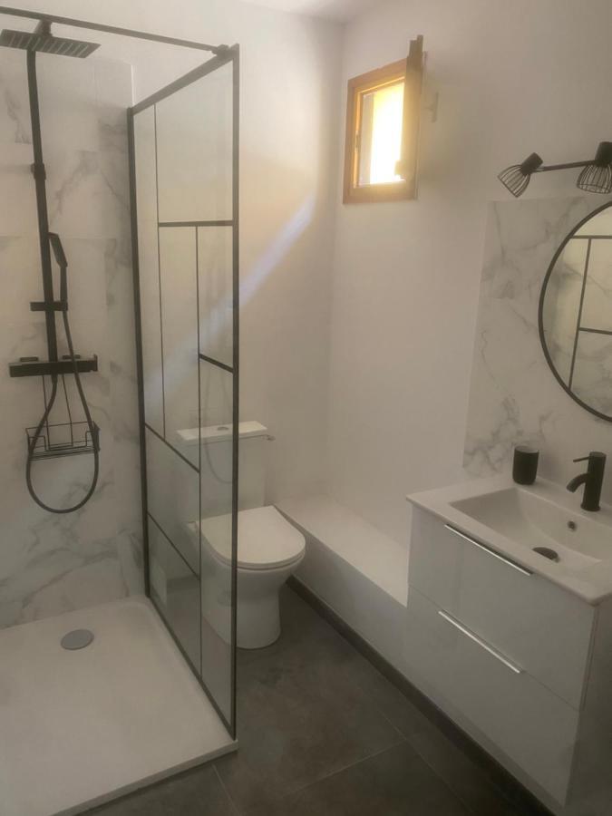 Appartement Avec Jardin Privatif アジャクシオ エクステリア 写真