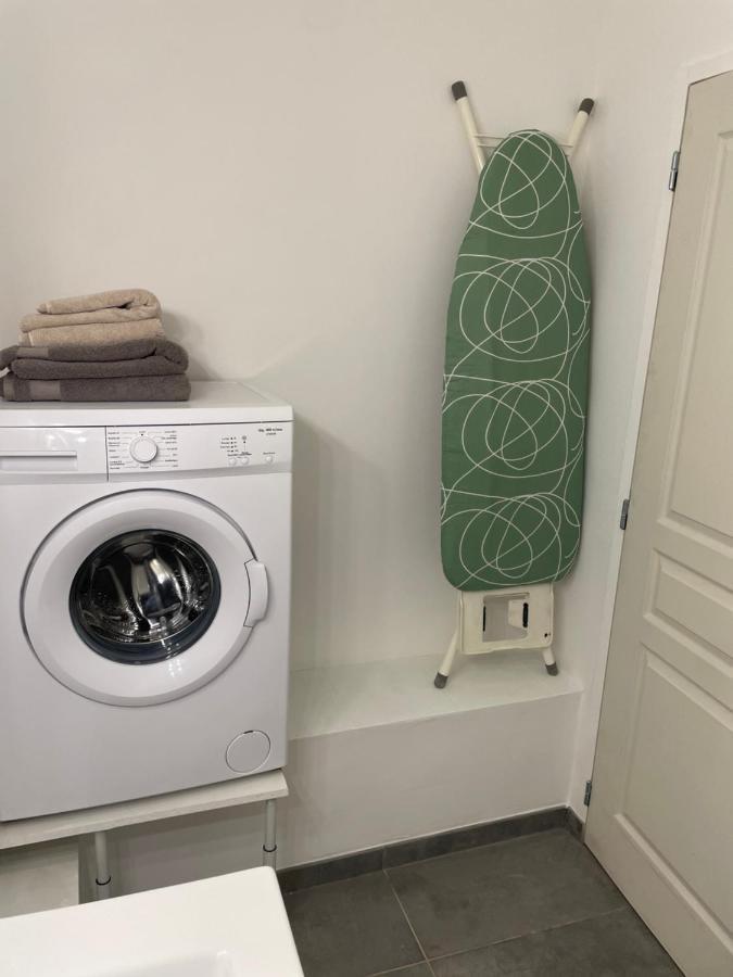 Appartement Avec Jardin Privatif アジャクシオ エクステリア 写真
