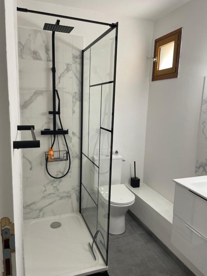 Appartement Avec Jardin Privatif アジャクシオ エクステリア 写真